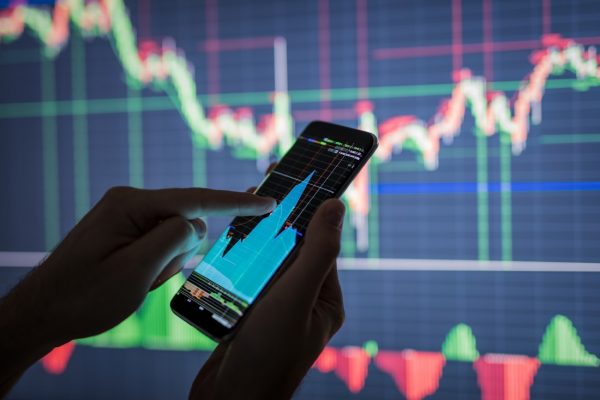 Trading en ligne : faut-il utiliser des signaux de trading ?